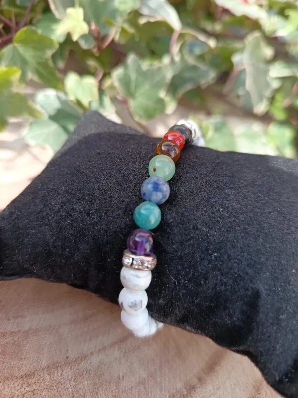 bracelet 7 chakras en howlite