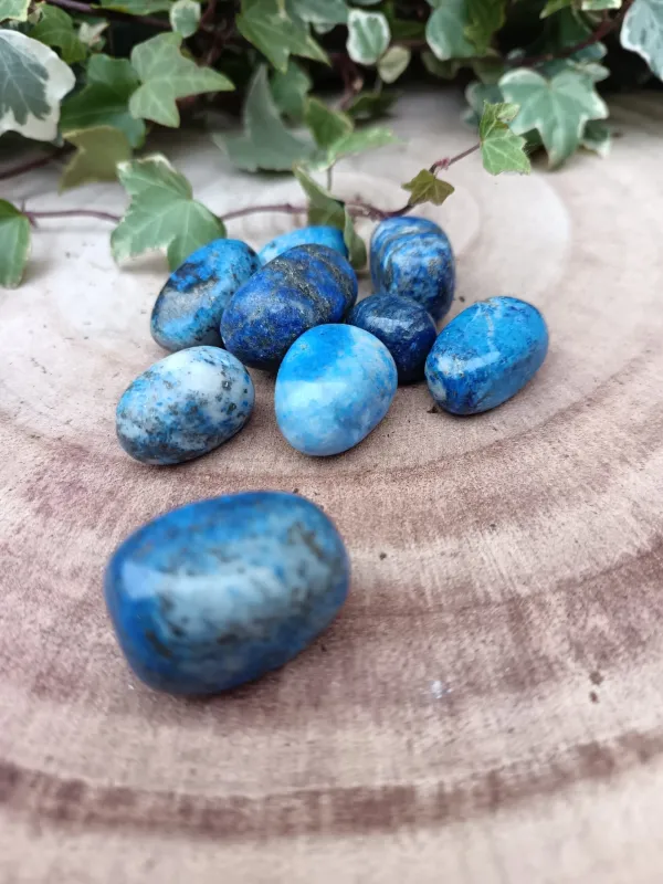 pierre roulée de lapis lazuli - Image 2