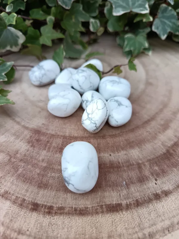 pierre roulée d'howlite - Image 2